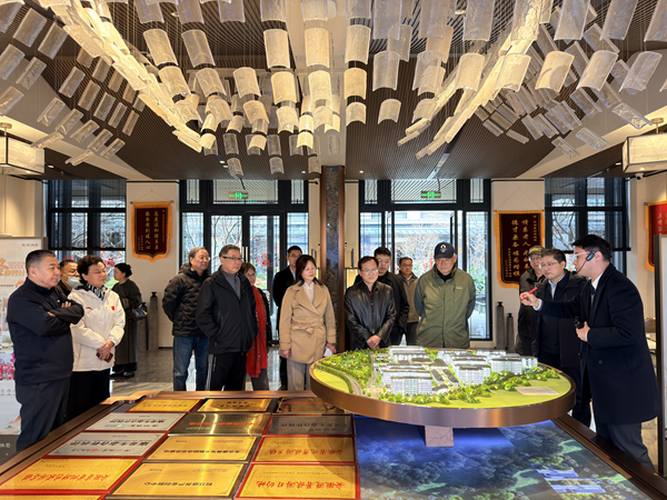安徽省健康文化旅游產業促進會領導一行赴濱湖雅園調研考察